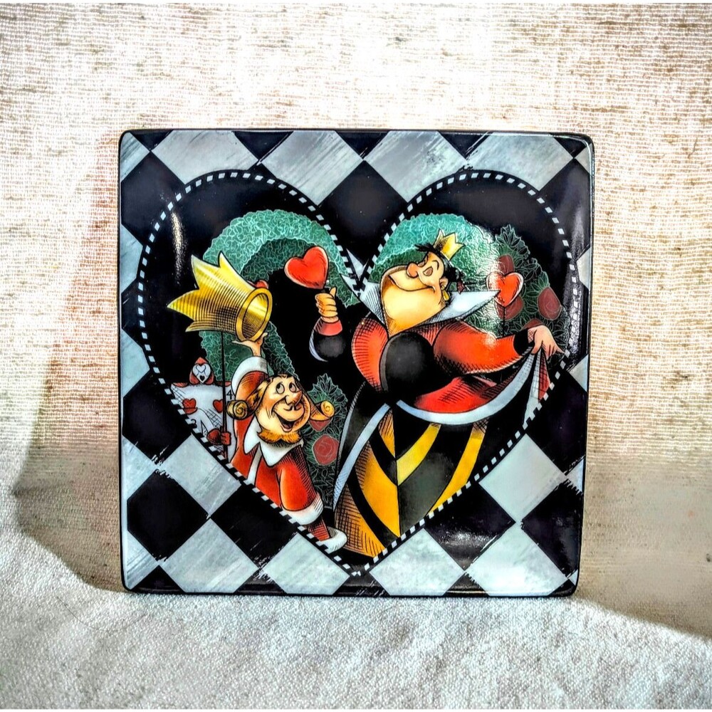 Disney Queen of Hearts from Alice In Wonderland 6” Square Plate & freebie